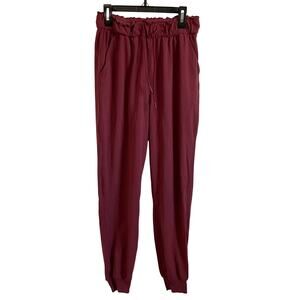 Lululemon XS Women’s Stretch High Rise Mulled Wine Joggers Holiday Athleisure